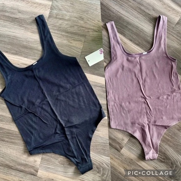 SO Seamless Scoop Neck Ribbed Tank Bodysuit Set of 2 Black & Mauve  Size M - Picture 2 of 14